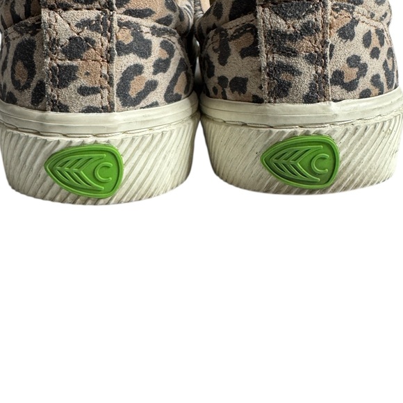 Cariuma OFA Low Top Leopard Print 2 Suede Sneakers Lace Up Shoes Womens 6.5 - Picture 4 of 11